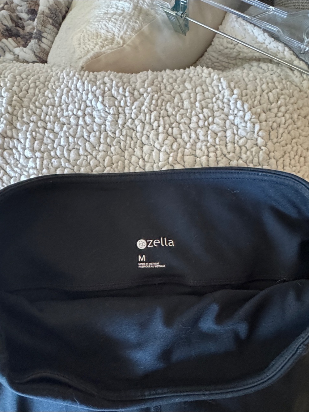 Zella Black High-Waist Active Leggings - Picture 10 of 11